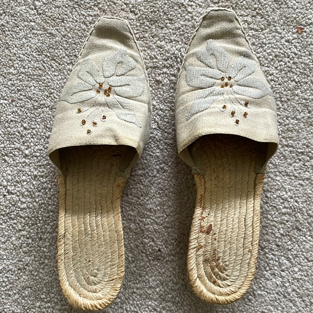 Women shoes